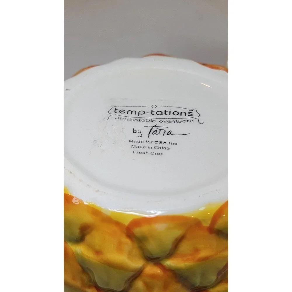Temptations Fresh Crop‎ Pineapple Canisters Set Of 3